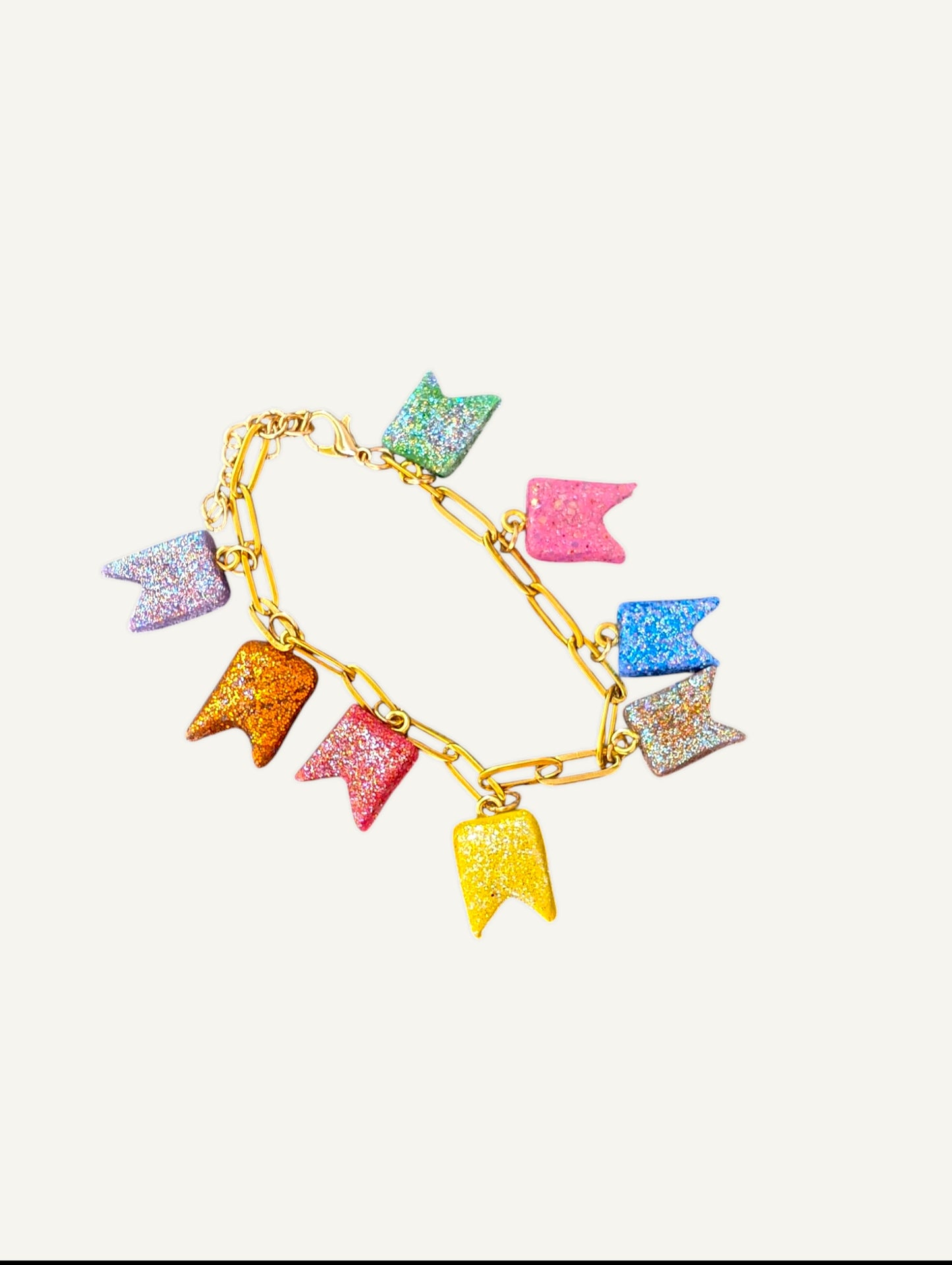 Flag charm bracelet